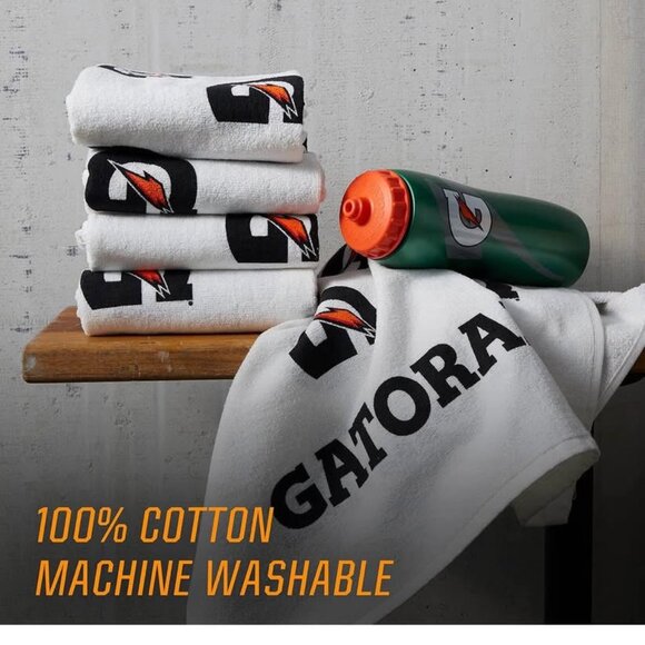 1pc Gatorade Sideline Towel, White, 39 x 21 - Picture 2 of 4